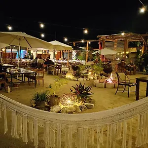The - Food, Drinks And Transportation To The And Cenotes Hostal